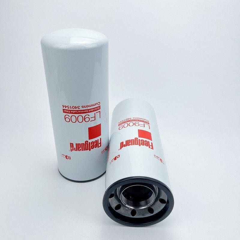 เครื่องกรองแยกน้ําความแม่นยําสูง LF670 LF777 LF3000 สําหรับคัมมินส์